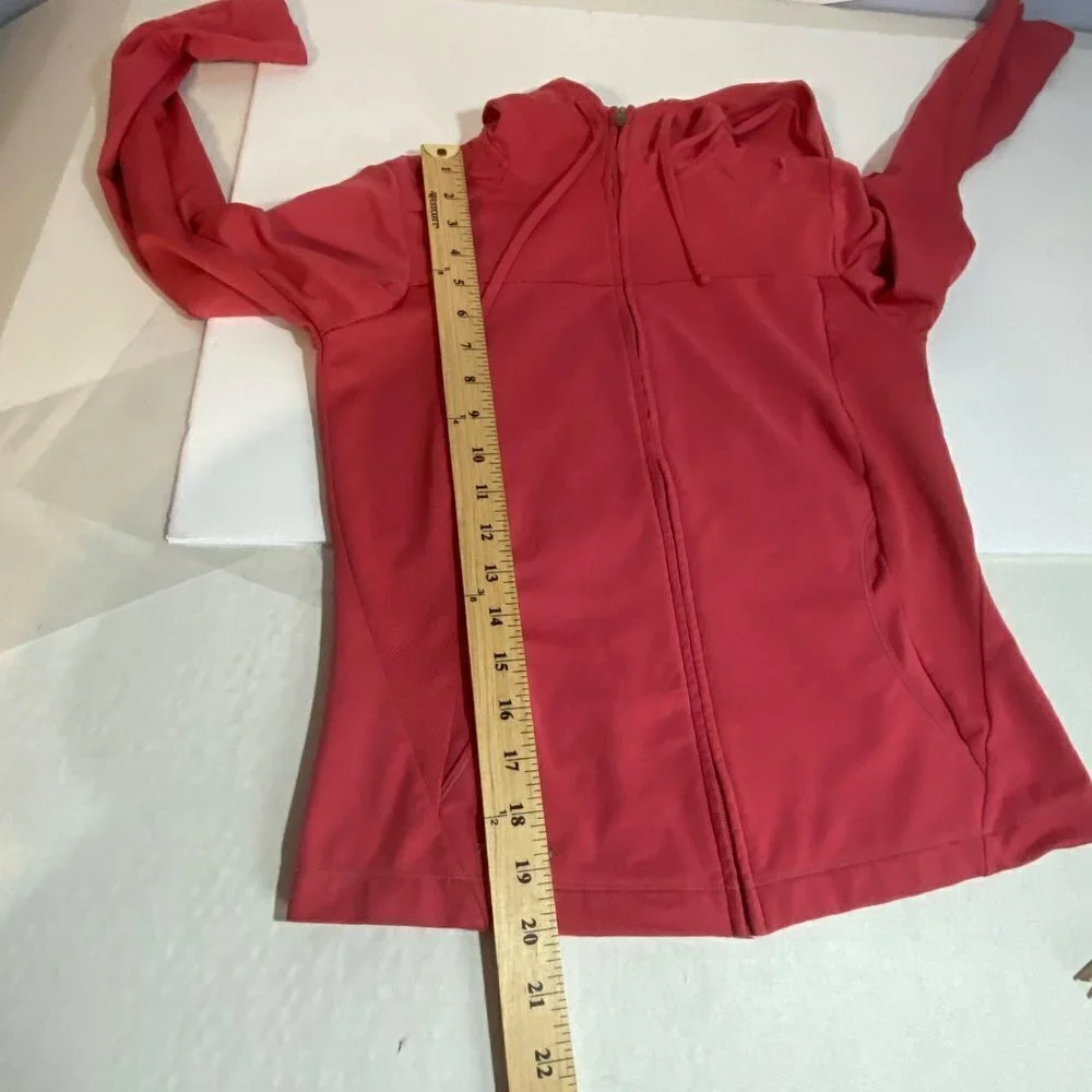 Columbia‎ Titanium Athletic Hoodie with Full Zipper Closure, Size XS Coral Color